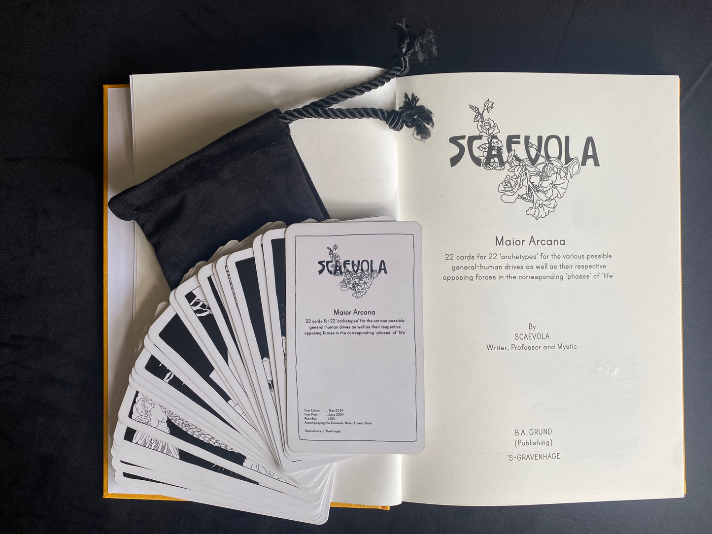 Scaevola 'Maior Arcana': The ultimate Shadow Work Tarot